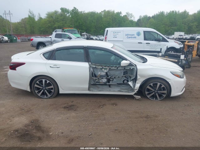 Aukcja sprzedaży 2017 Nissan Altima 2.5 Sr, vin: 1N4AL3AP4HC265724, numer aukcji: 45039987