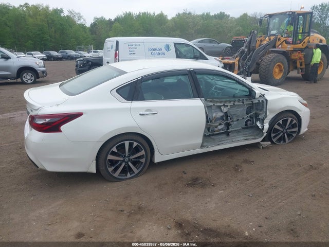 Aukcja sprzedaży 2017 Nissan Altima 2.5 Sr, vin: 1N4AL3AP4HC265724, numer aukcji: 45039987