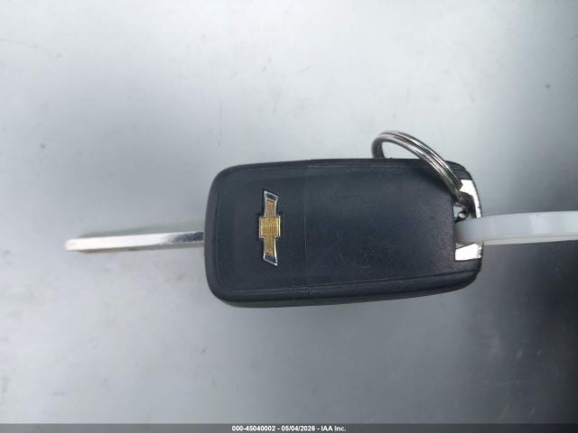 3GNCJKSB5JL230360 Chevrolet TRAX LS