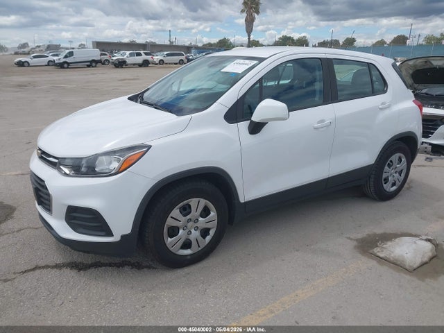 3GNCJKSB5JL230360 Chevrolet TRAX LS