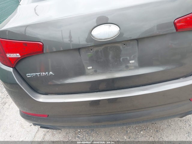 Продажа на аукционе авто 2013 Kia Optima Lx, vin: 5XXGM4A75DG177220, номер лота: 45040007