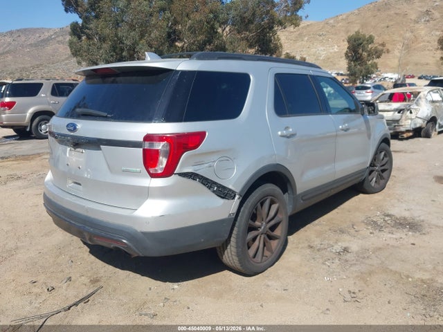 Ford EXPLORER XLT 2017 1FM5K7DH5HGD17179 Image 4