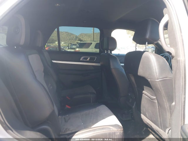 1FM5K7DH5HGD17179 Ford EXPLORER XLT
