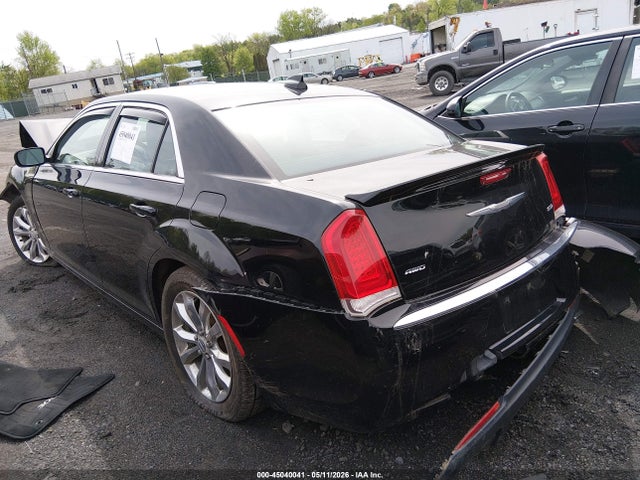 Продаж на аукціоні авто 2016 Chrysler 300 Limited, vin: 2C3CCARG4GH208337, номер лоту: 45040041