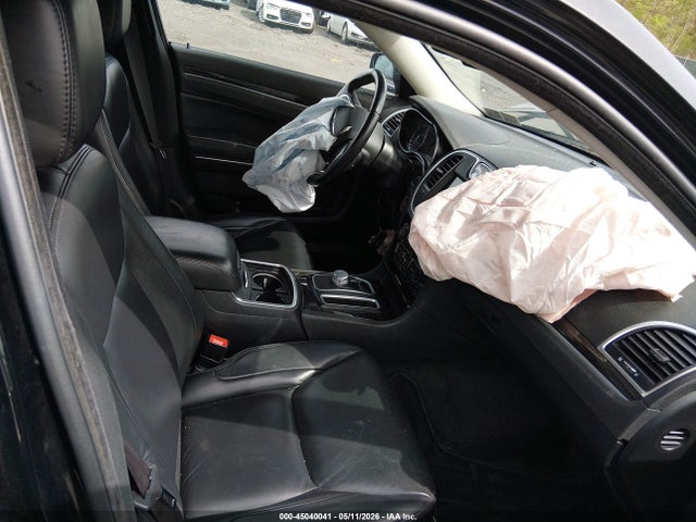 Продаж на аукціоні авто 2016 Chrysler 300 Limited, vin: 2C3CCARG4GH208337, номер лоту: 45040041