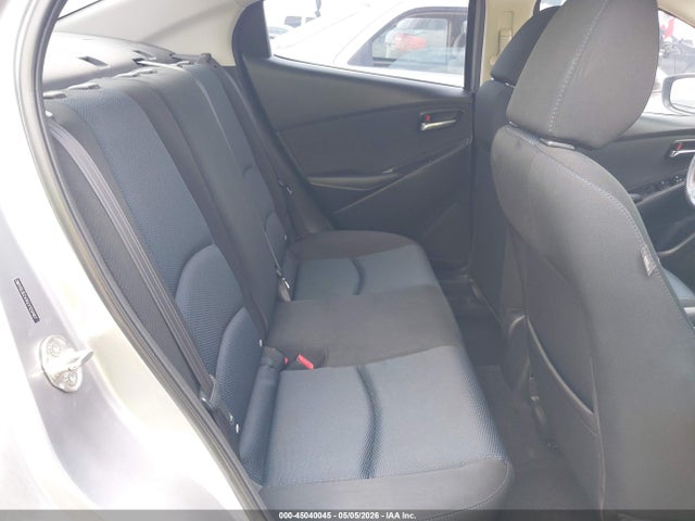 2016 Scion Ia მანქანა იყიდება აუქციონზე, vin: 3MYDLBZVXGY129187, აუქციონის ნომერი: 45040045