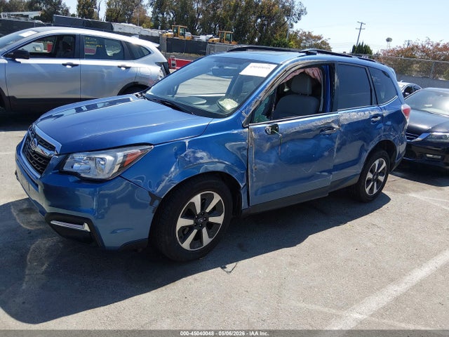 JF2SJAGC4JH566811 Subaru Forester 2.5i Premium
