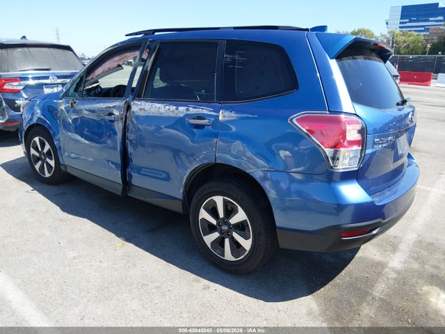 JF2SJAGC4JH566811 Subaru Forester 2.5i Premium