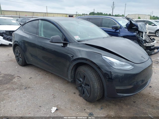 45040065 :رقم المزاد ، 7SAYGDED5RA321807 vin ، 2024 Tesla Model Y مزاد بيع