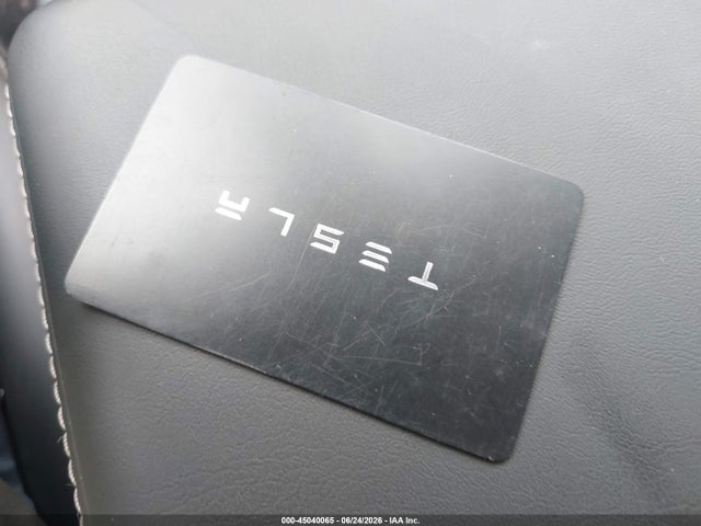 Продажа на аукционе авто 2024 Tesla Model Y, vin: 7SAYGDED5RA321807, номер лота: 45040065