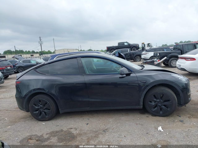 Продажа на аукционе авто 2024 Tesla Model Y, vin: 7SAYGDED5RA321807, номер лота: 45040065