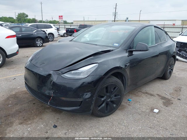 Продажа на аукционе авто 2024 Tesla Model Y, vin: 7SAYGDED5RA321807, номер лота: 45040065