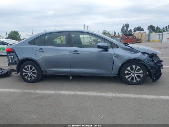Toyota Corolla Hybrid Le 2022 JTDEAMDE2NJ050707 Image 14
