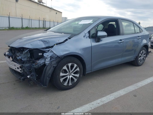 Toyota Corolla Hybrid Le 2022 JTDEAMDE2NJ050707 Image 2