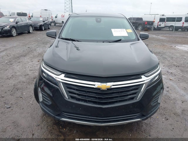 45040090 :رقم المزاد ، 3GNAXUEV4NL241718 vin ، 2022 Chevrolet Equinox Awd Lt مزاد بيع