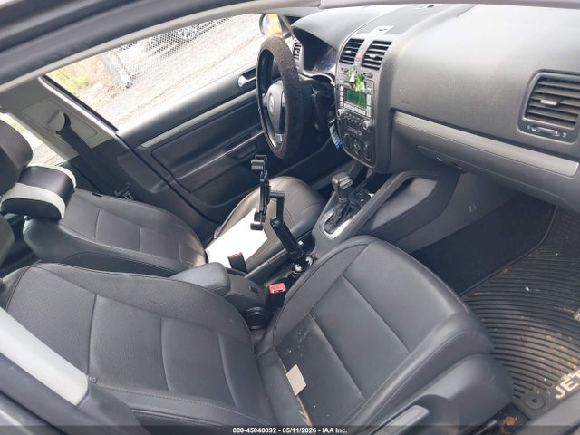 2009 Volkswagen Jetta Se/sel მანქანა იყიდება აუქციონზე, vin: 3VWRM71KX9M040341, აუქციონის ნომერი: 45040092