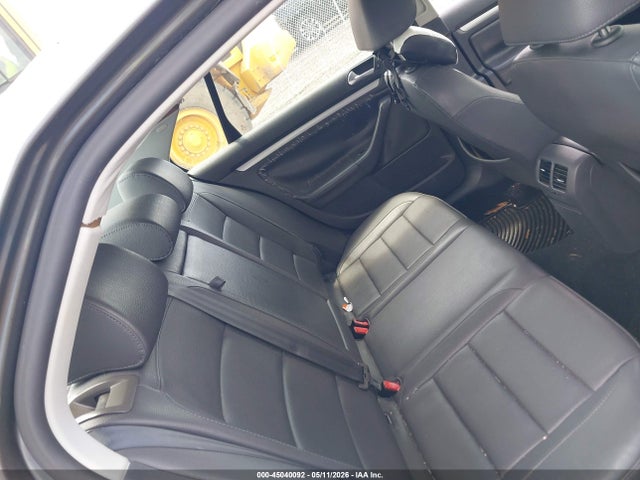 2009 Volkswagen Jetta Se/sel მანქანა იყიდება აუქციონზე, vin: 3VWRM71KX9M040341, აუქციონის ნომერი: 45040092