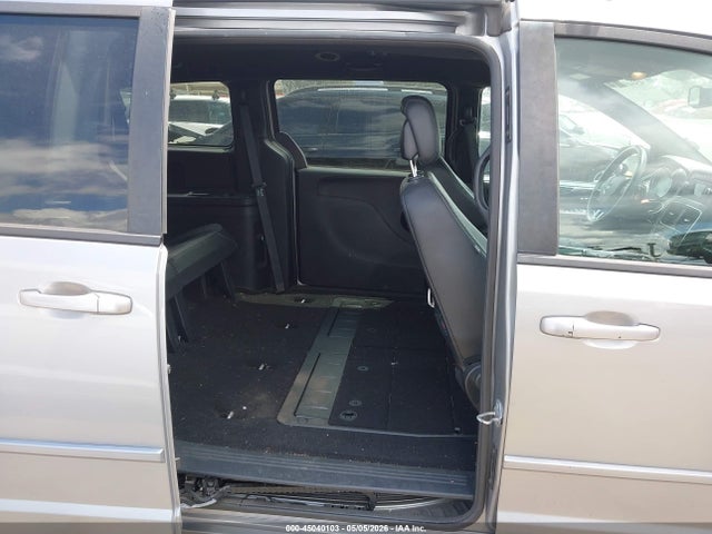 2C4RDGCG6GR382922 Dodge Grand Caravan