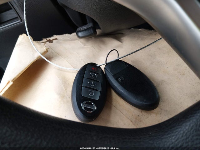 45040125 :رقم المزاد ، 3N1CN8EV1ML836543 vin ، 2021 Nissan Versa Sv Xtronic Cvt مزاد بيع