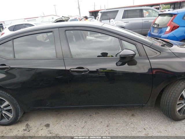 45040125 :رقم المزاد ، 3N1CN8EV1ML836543 vin ، 2021 Nissan Versa Sv Xtronic Cvt مزاد بيع