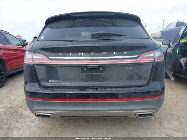 Lincoln Nautilus Standard 2019 2LMPJ6J99KBL18969 Image 16