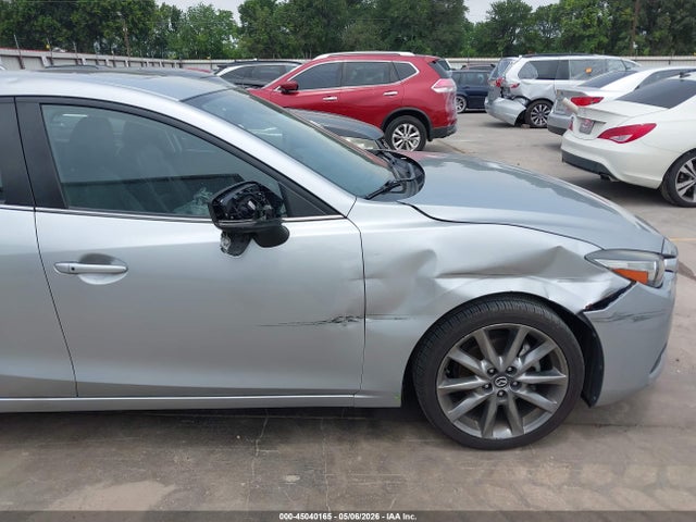 2018 Mazda Mazda3 Touring მანქანა იყიდება აუქციონზე, vin: JM1BN1V36J1156882, აუქციონის ნომერი: 45040165