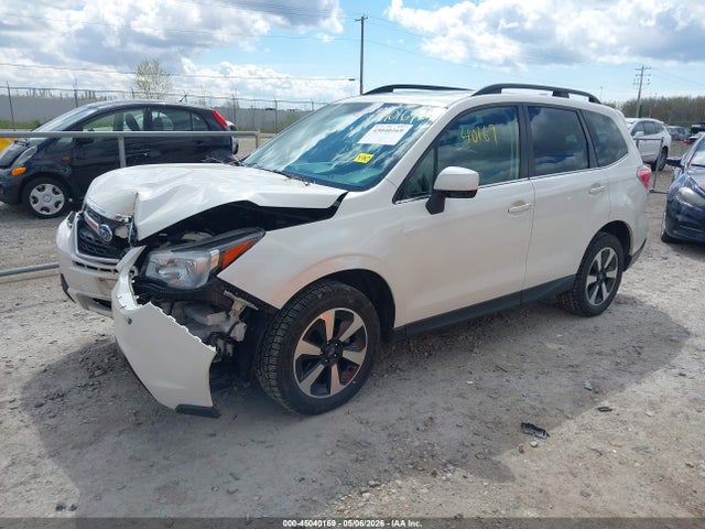45040169 :رقم المزاد ، JF2SJALC2JH423202 vin ، 2018 Subaru Forester 2.5i Limited مزاد بيع