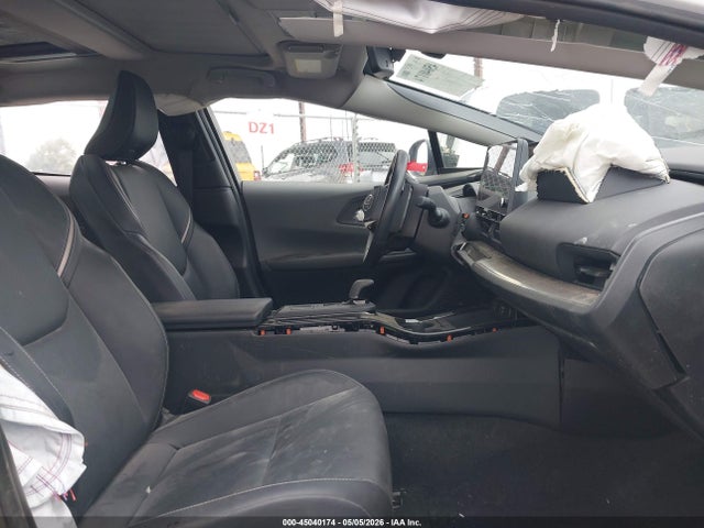 JTDACAAUXR3019623 Toyota Prius Limited