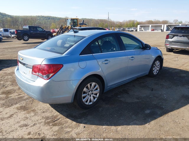 45040179 :رقم المزاد ، 1G1PC5SH3B7250714 vin ، 2011 Chevrolet Cruze Ls مزاد بيع