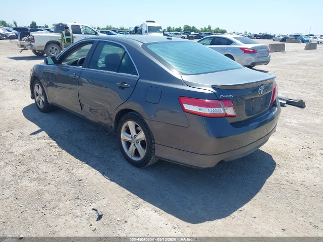 2011 Toyota Camry Se მანქანა იყიდება აუქციონზე, vin: 4T1BF3EK0BU218983, აუქციონის ნომერი: 45040204