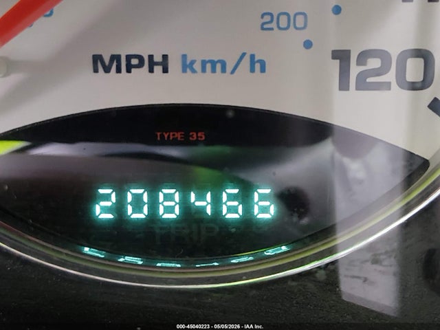 Продажа на аукционе авто 2002 Jeep Liberty Limited Edition, vin: 1J4GL58K22W111510, номер лота: 45040223