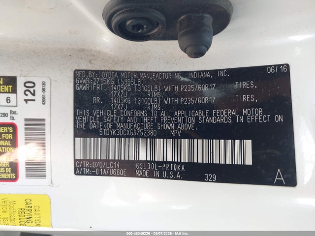 45040226 :رقم المزاد ، 5TDYK3DCXGS752380 vin ، 2016 Toyota Sienna Xle 8 Passenger مزاد بيع