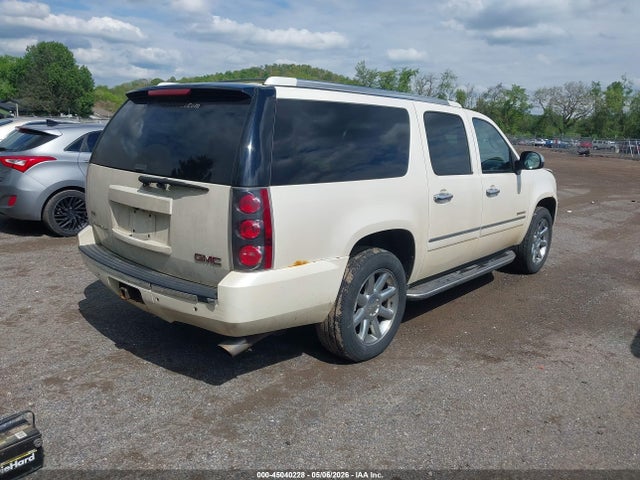 Aukcja sprzedaży 2011 Gmc Yukon Xl 1500 Denali, vin: 1GKS2MEF7BR362935, numer aukcji: 45040228