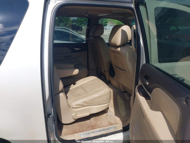 Aukcja sprzedaży 2011 Gmc Yukon Xl 1500 Denali, vin: 1GKS2MEF7BR362935, numer aukcji: 45040228
