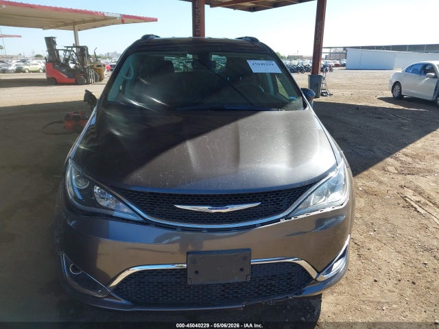 Auction sale of the 2020 Chrysler Pacifica Touring L, vin: 2C4RC1BG1LR271674, lot number: 45040229