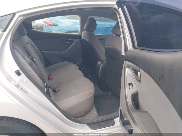 5NPDH4AE4FH636914 Hyundai ELANTRA SE