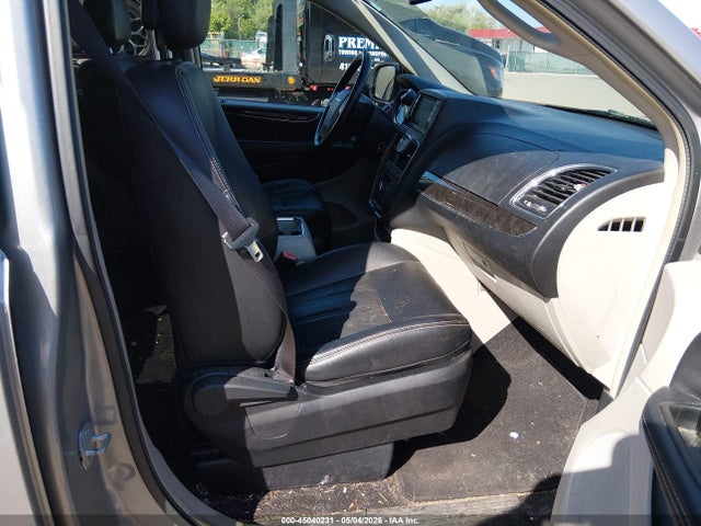 Продажа на аукционе авто 2015 Chrysler Town & Country Touring, vin: 2C4RC1BG0FR620828, номер лота: 45040231