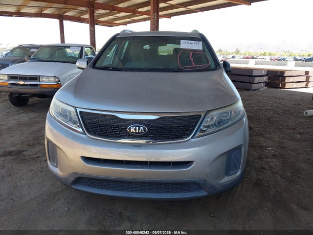 Продажа на аукционе авто 2015 Kia Sorento Lx V6, vin: 5XYKT4A78FG602862, номер лота: 45040242
