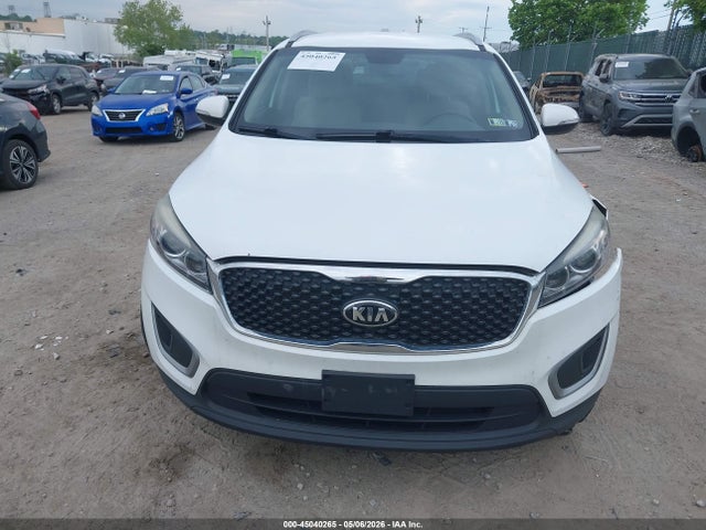 Продажа на аукционе авто 2017 Kia Sorento 3.3l Lx, vin: 5XYPGDA52HG215588, номер лота: 45040265