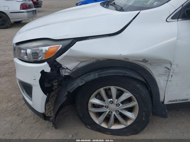 Продажа на аукционе авто 2017 Kia Sorento 3.3l Lx, vin: 5XYPGDA52HG215588, номер лота: 45040265