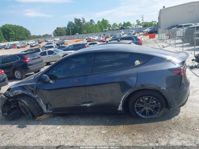 Aukcja sprzedaży 2024 Tesla Model Y Long Range Single Motor Rear-wheel Drive/rwd, vin: 7SAYGDED3RA303984, numer aukcji: 45040283