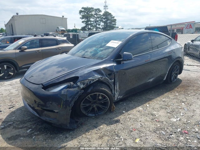 Aukcja sprzedaży 2024 Tesla Model Y Long Range Single Motor Rear-wheel Drive/rwd, vin: 7SAYGDED3RA303984, numer aukcji: 45040283
