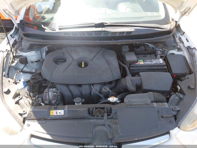 5NPDH4AE5GH671169 Hyundai ELANTRA SE