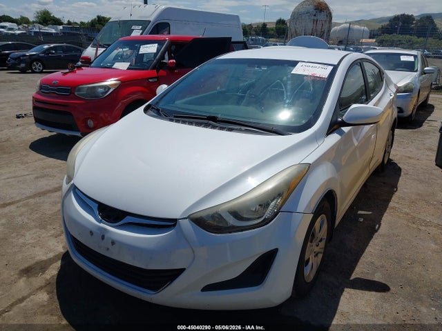5NPDH4AE5GH671169 Hyundai ELANTRA SE