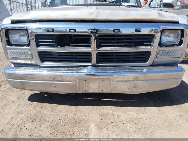 1992 Dodge D-series D150 მანქანა იყიდება აუქციონზე, vin: 1B7GE16X6NS609373, აუქციონის ნომერი: 45040301