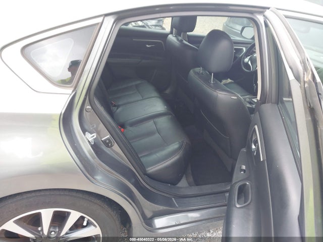 1N4AL3AP1HC140194 Nissan Altima 2.5/2.5 S/2.5 Sl/2.5 Sr/2.5 Sv
