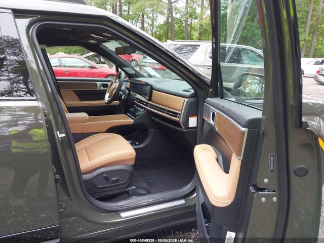 Продажа на аукционе авто 2026 Hyundai Santa Fe Hybrid Calligraphy, vin: 5NMP5DG10TH074061, номер лота: 45040328