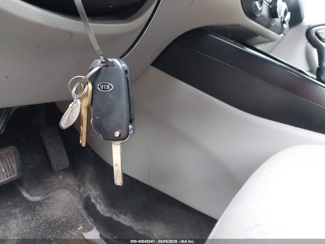 2020 Kia Soul Lx მანქანა იყიდება აუქციონზე, vin: KNDJ23AU2L7109511, აუქციონის ნომერი: 45040347