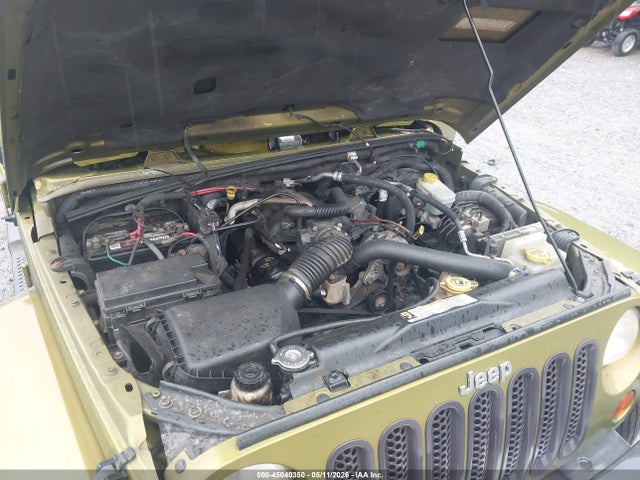 2008 Jeep Wrangler Unlimited Sahara მანქანა იყიდება აუქციონზე, vin: 1J4GA591X8L609489, აუქციონის ნომერი: 45040350
