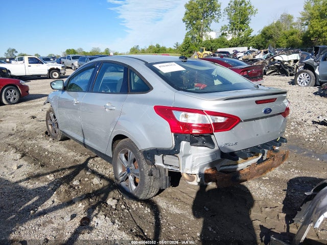 2014 Ford Focus Se მანქანა იყიდება აუქციონზე, vin: 1FADP3F28EL200630, აუქციონის ნომერი: 45040352